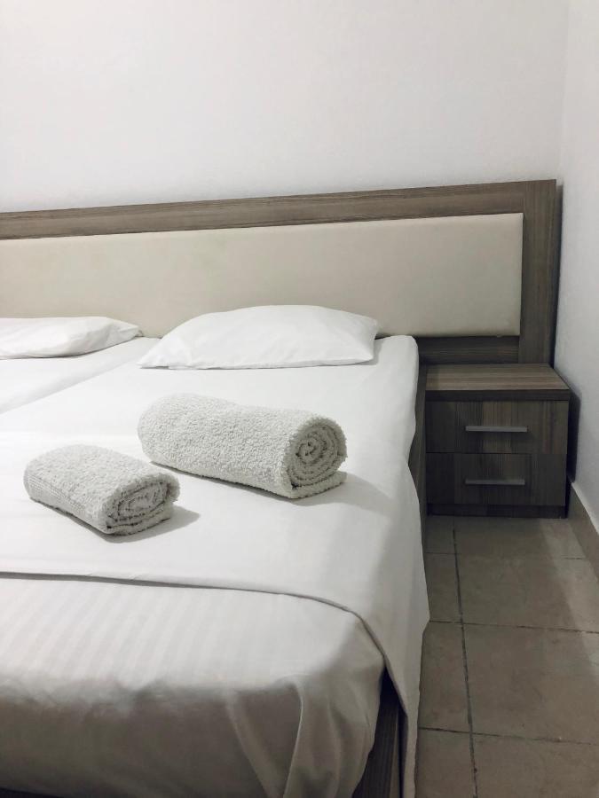 Sandri Apartment Химара Экстерьер фото