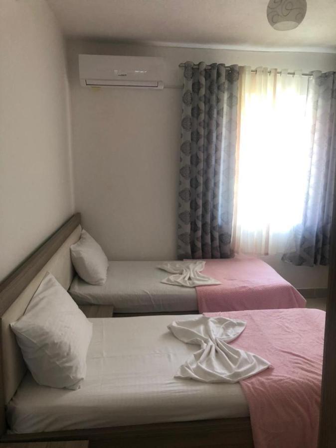 Sandri Apartment Химара Экстерьер фото