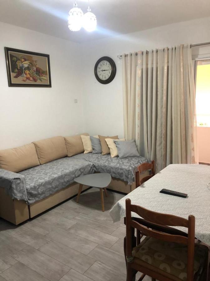 Sandri Apartment Химара Экстерьер фото